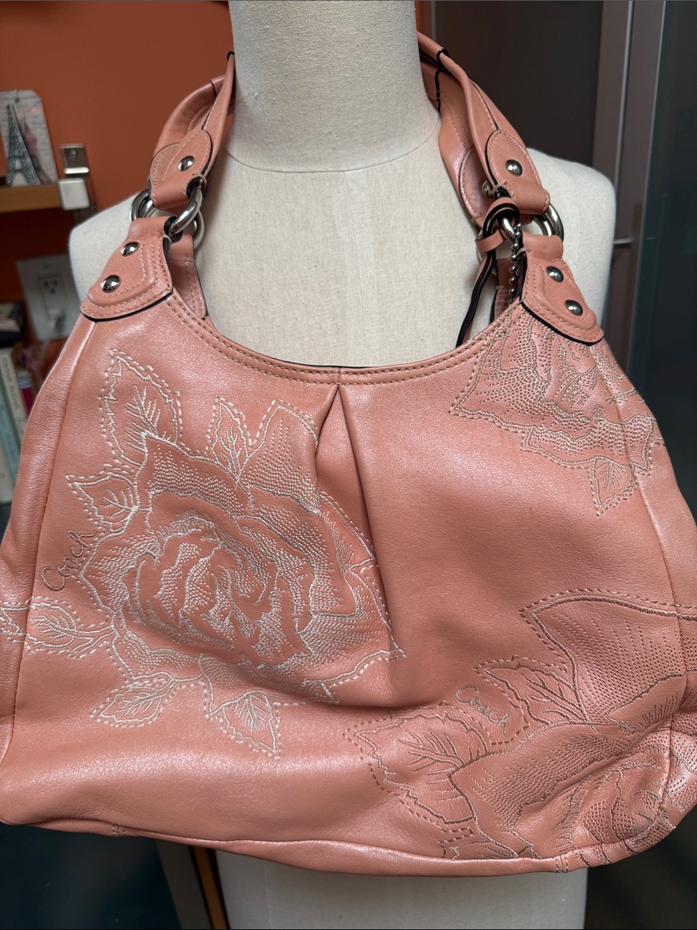 Coach vintage Peach Floral Embroidered Shoulder Bag - Picture 6 of 12